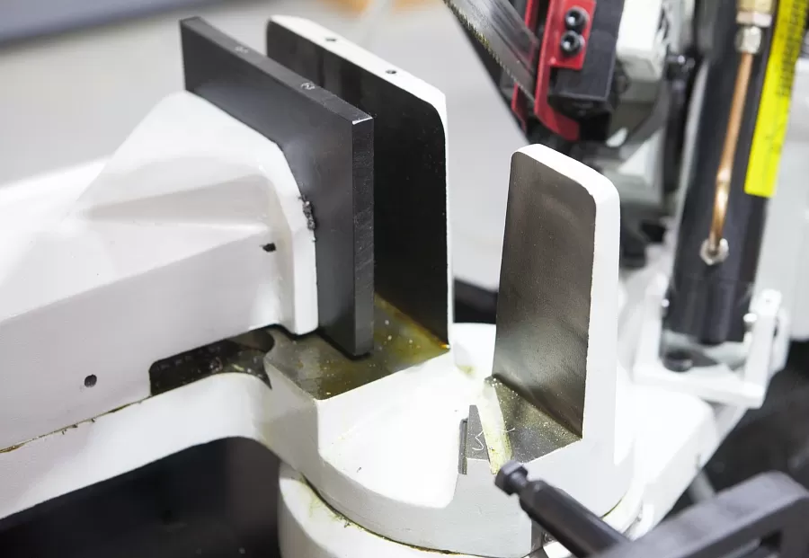 Станок ленточнопильный Stalex BS-260G